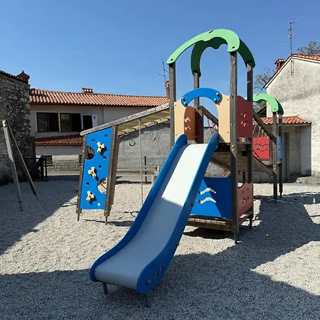 Hisa 88 Apartman Dutovlje